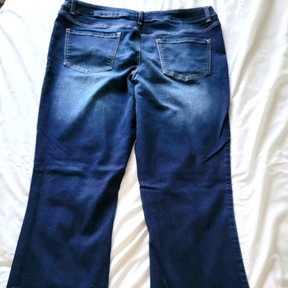 Maurice's everflex Jeans - Picture 4 of 11